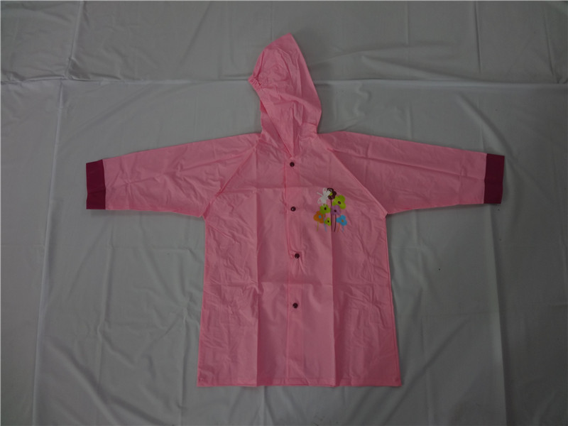 The Multiple Functions and Importance of Reliable Rainwear